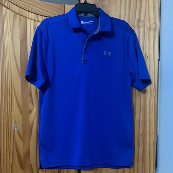 Under Armour Other - UNDER ARMOUR LOOSE POLO MENS M BLUE HEATGEAR PERFORMANCE 3-BUTTON SHORTSLEEVE